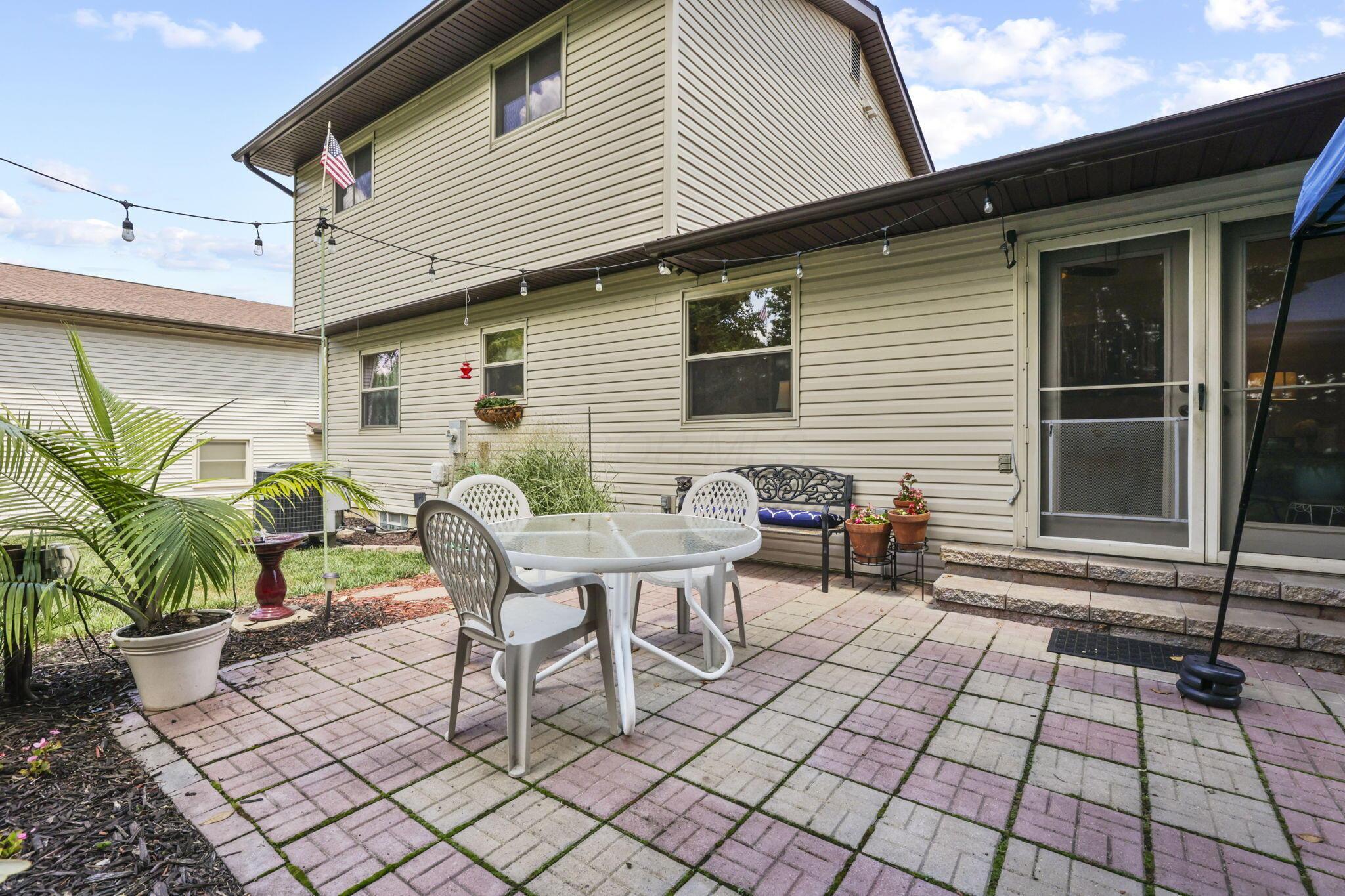 84 Hawthorn Road Southwest Pataskala, OH 43062 - Photo 57 of 66 Patio
