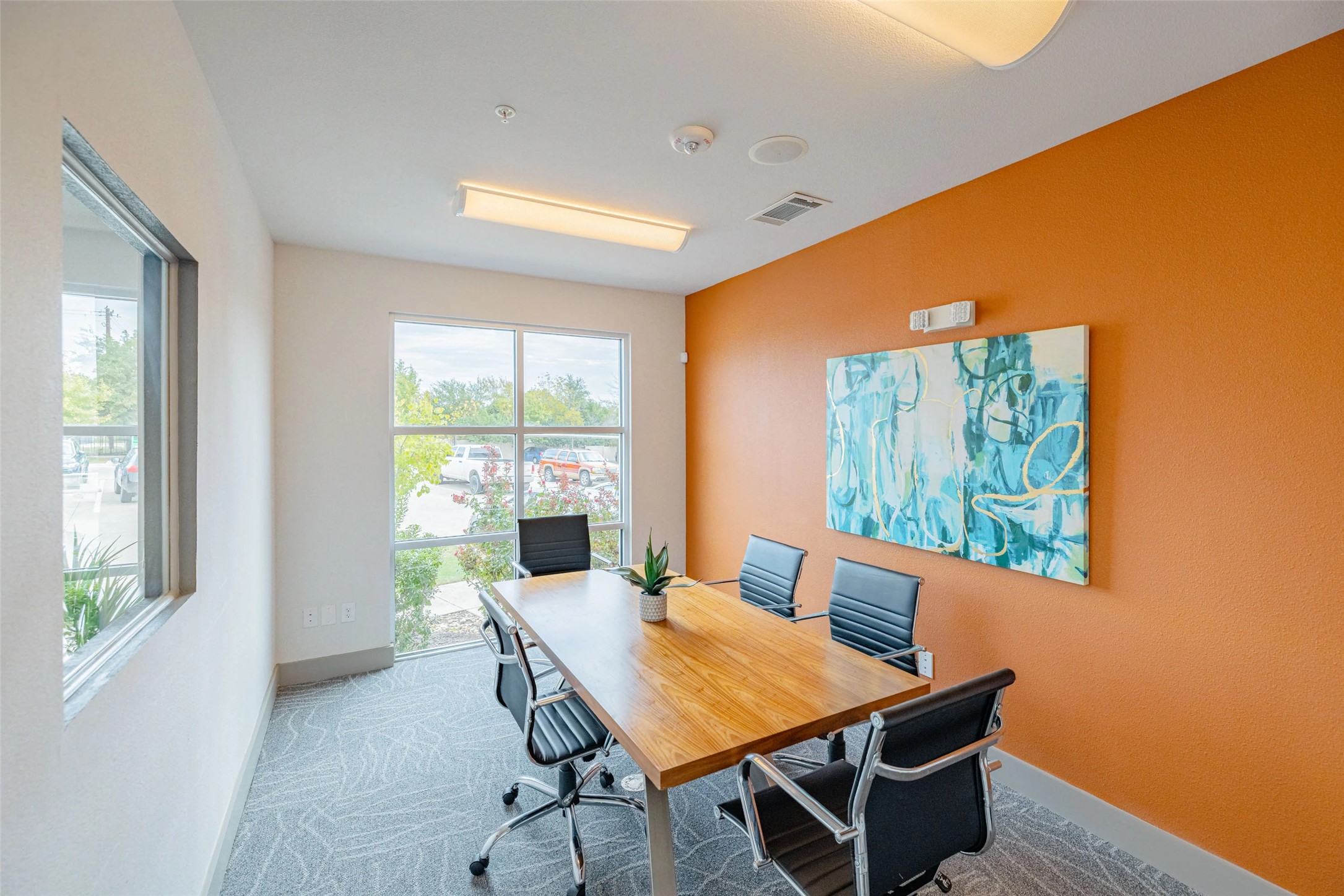 6725 Circle S Road, Unit B1247 Austin, TX 78745 - Photo 13 of 14 $500 off first month's rent! Don’t miss out on this limited-time offer — contact our team today to learn more and find the perfect unit for you!