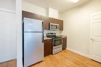 $999 | 6725 Circle S Road, Unit B1247, Austin, TX 78745