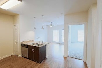 6725 Circle S Road, Unit B1247 Austin, TX 78745 - Photo 8 of 14 $500 off first month's rent! Don’t miss out on this limited-time offer — contact our team today to learn more and find the perfect unit for you!