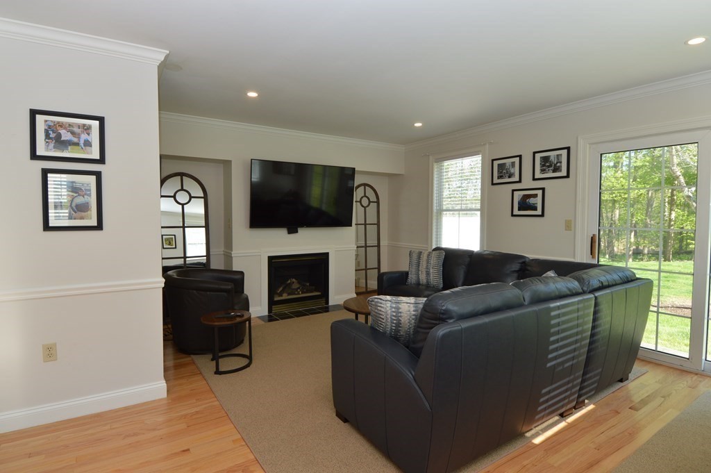 14 Leland Farm Road, Unit 14 Sherborn, MA 01770 - Photo 12 of 39 Gallery Image 12