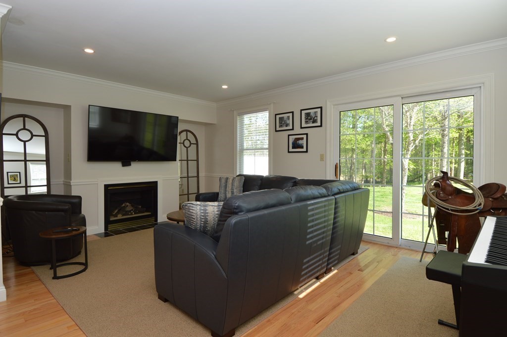 14 Leland Farm Road, Unit 14 Sherborn, MA 01770 - Photo 15 of 39 Gallery Image 15