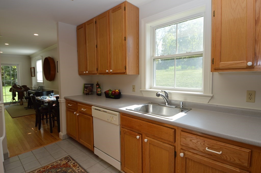 14 Leland Farm Road, Unit 14 Sherborn, MA 01770 - Photo 19 of 39 Gallery Image 19