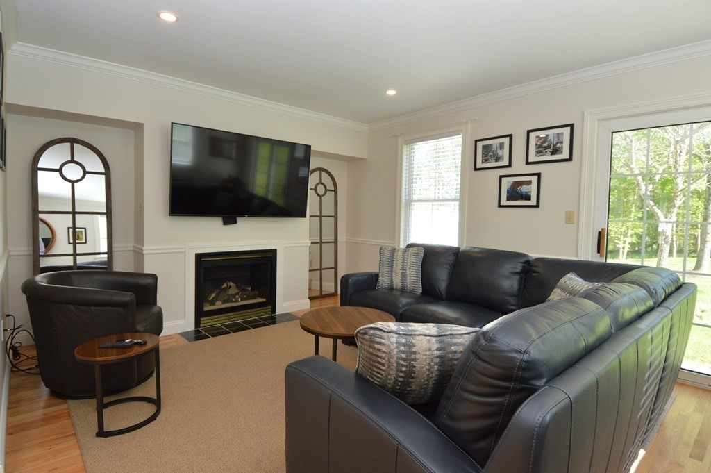 14 Leland Farm Road, Unit 14 Sherborn, MA 01770 - Photo 10 of 39 Gallery Image 10