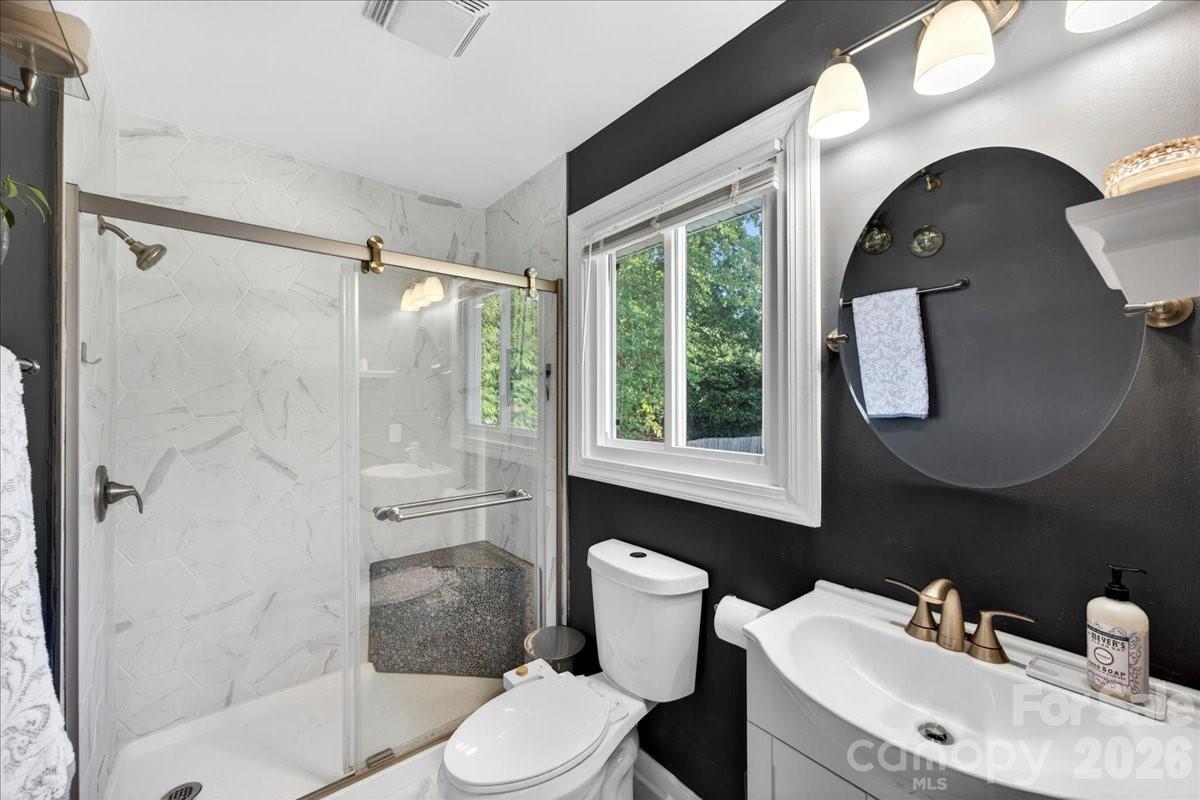 5907 Bluebonnet Road Charlotte, NC 28212 - Photo 20 of 37
