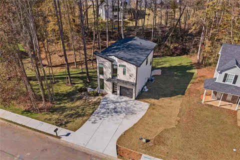 $514,000 | 752 Crystal Bay Road, Villa Rica, GA 30180