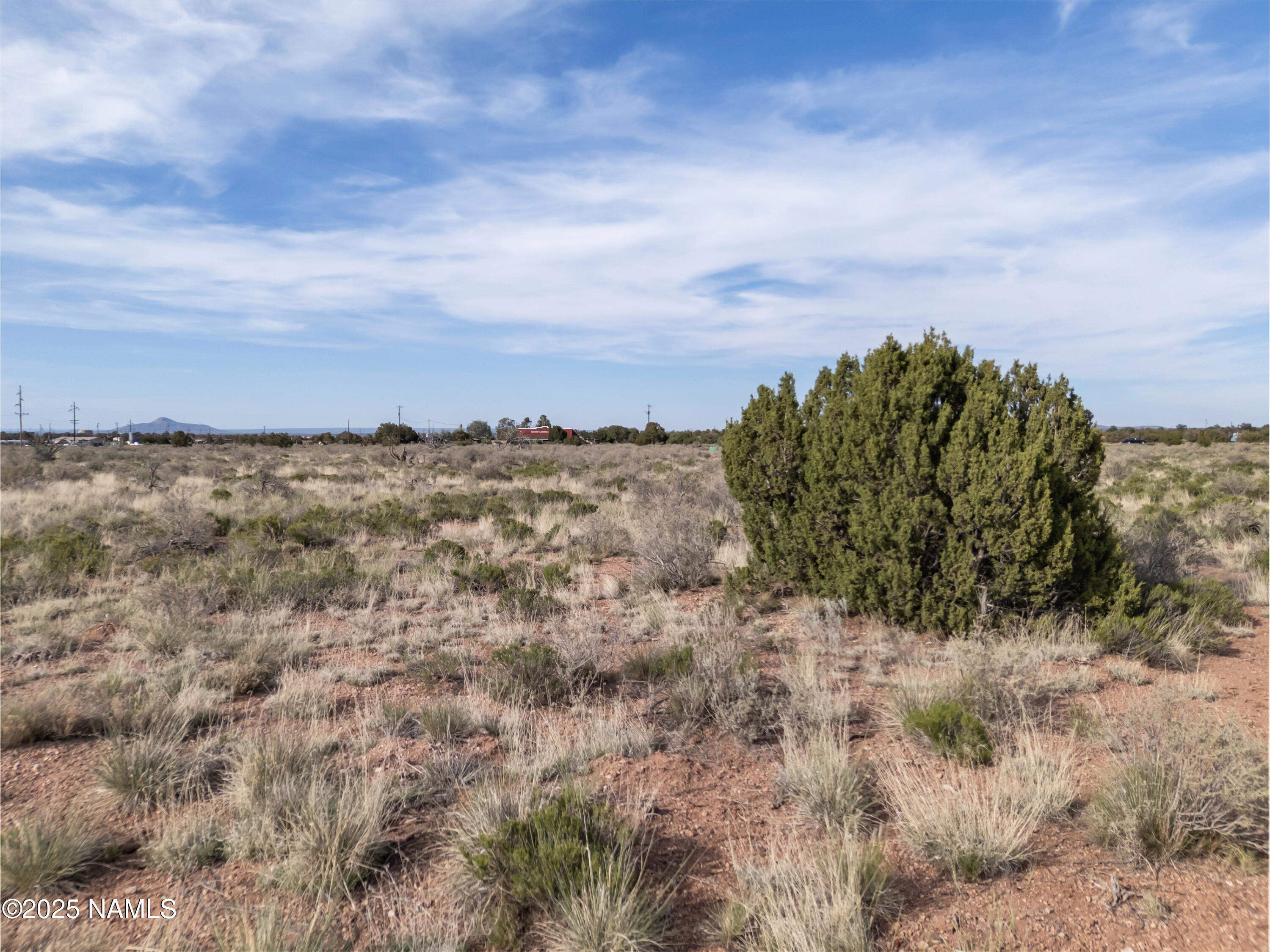 766 San Mateo Road Williams, AZ 86046 - Photo 50 of 52 a view of a dry yard with wooden fence