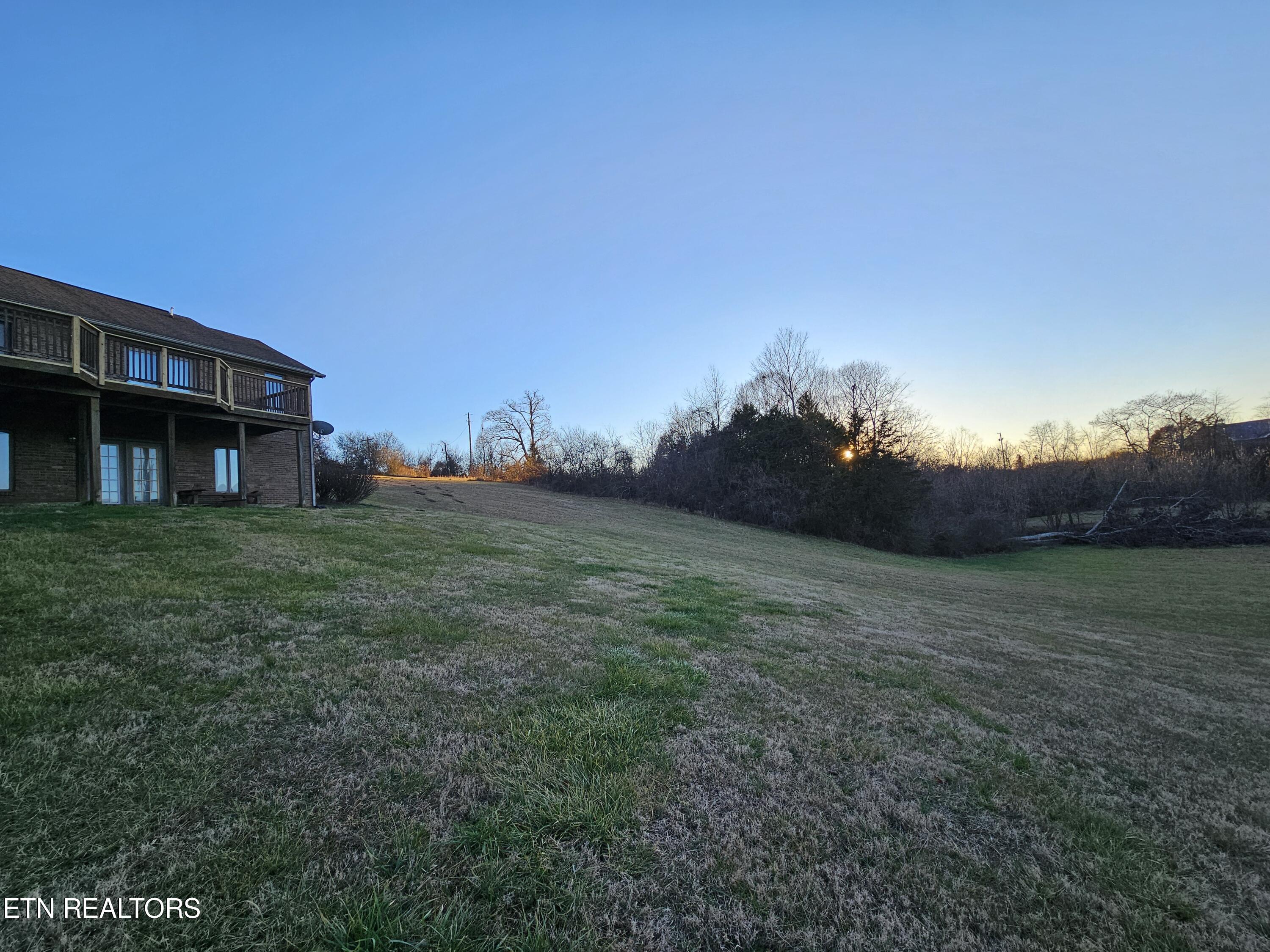 2734 Back Valley Road Speedwell, TN 37870 - Photo 13 of 42 1000023046