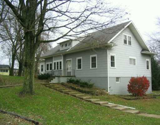 3662 Troy Road Springfield, OH 45504 - Photo 1 of 18