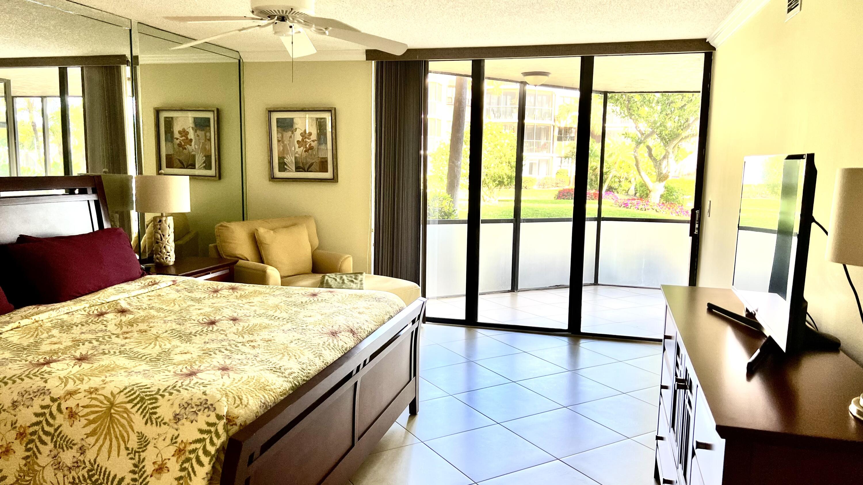 800 Jeffery Street, Unit 109 Boca Raton, FL 33487 - Photo 30 of 43 Master Bedroom