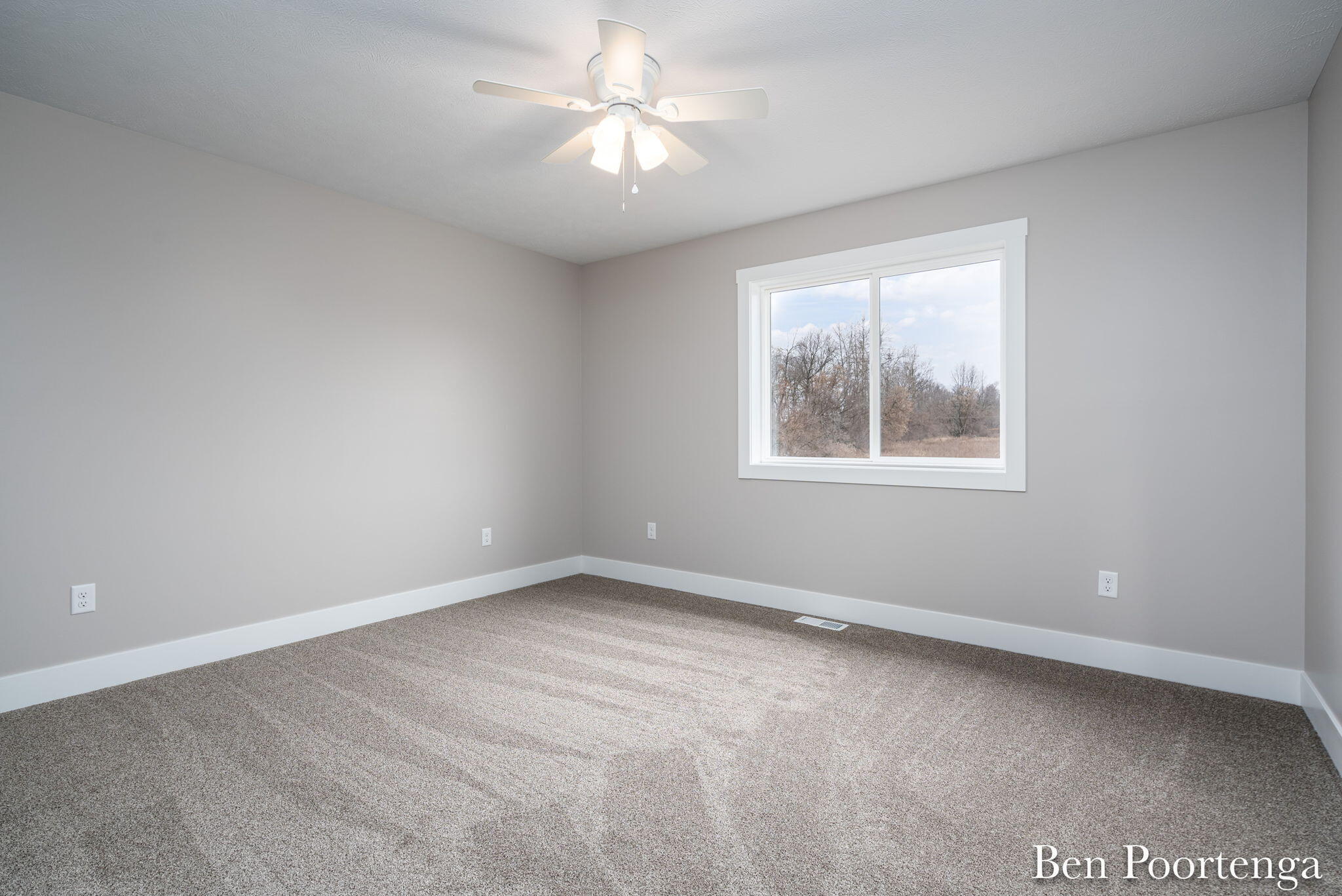 11974 Barber Road Greenville, MI 48838 - Photo 10 of 29 Primary Bedroom