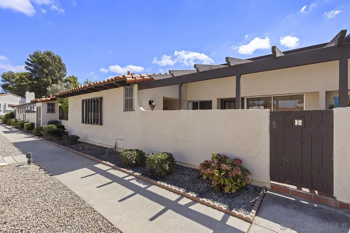 11988 Rancho Bernardo Road, Unit D San Diego, CA 92128 - Photo 35 of 42 Gallery Image 35