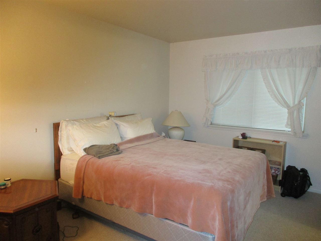 512 Hampton Road Durand, MI 48429 - Photo 13 of 25 31275882-12.JPG