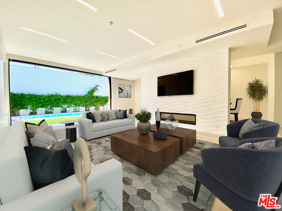 125 North Stanley Drive Beverly Hills, CA 90211 - Photo 6 of 17