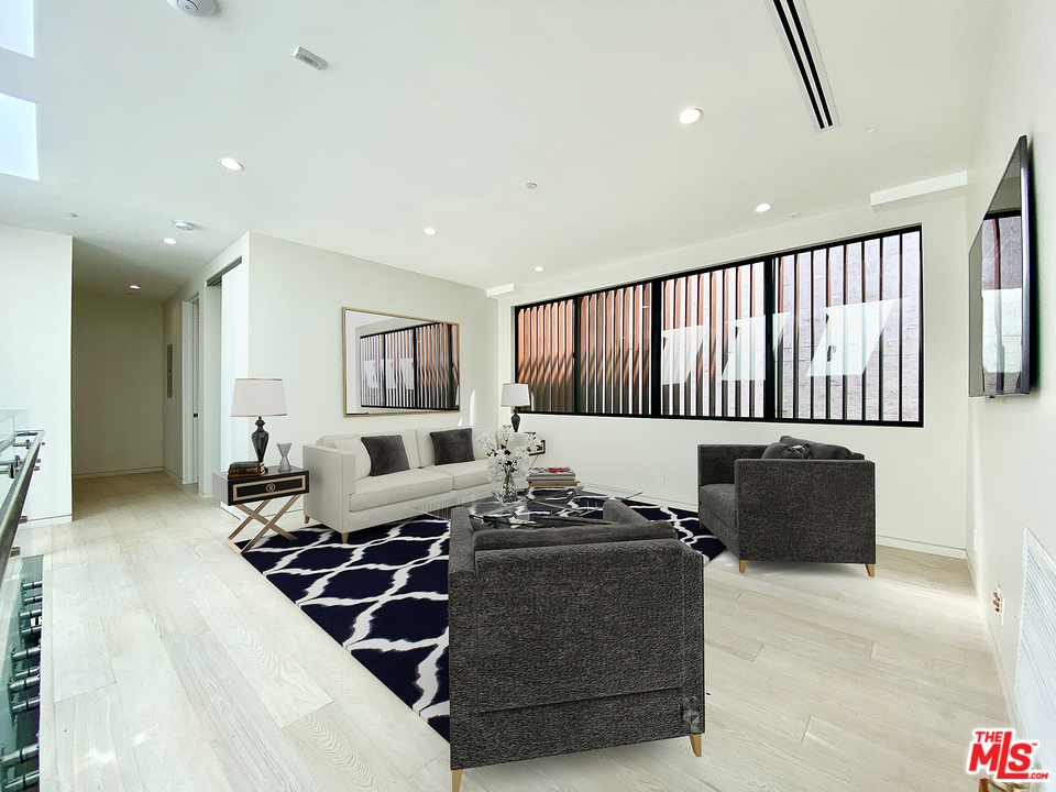 125 North Stanley Drive Beverly Hills, CA 90211 - Photo 10 of 17