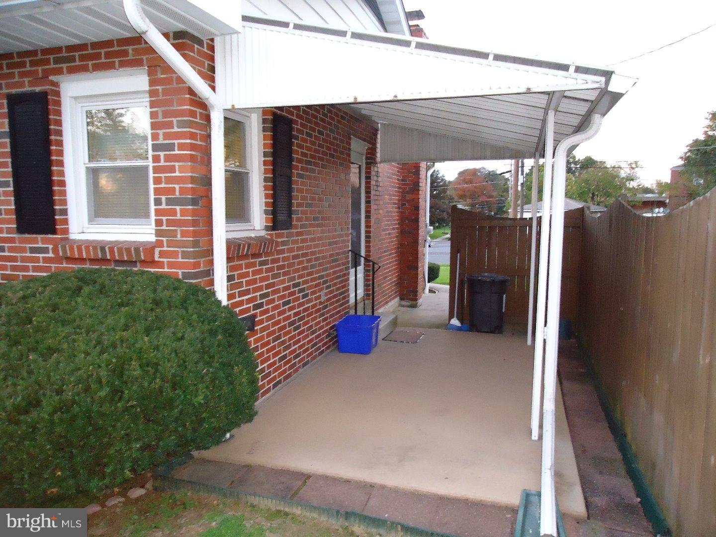 800 Emerson Avenue Laureldale, PA 19605 - Photo 3 of 24 Exterior Side