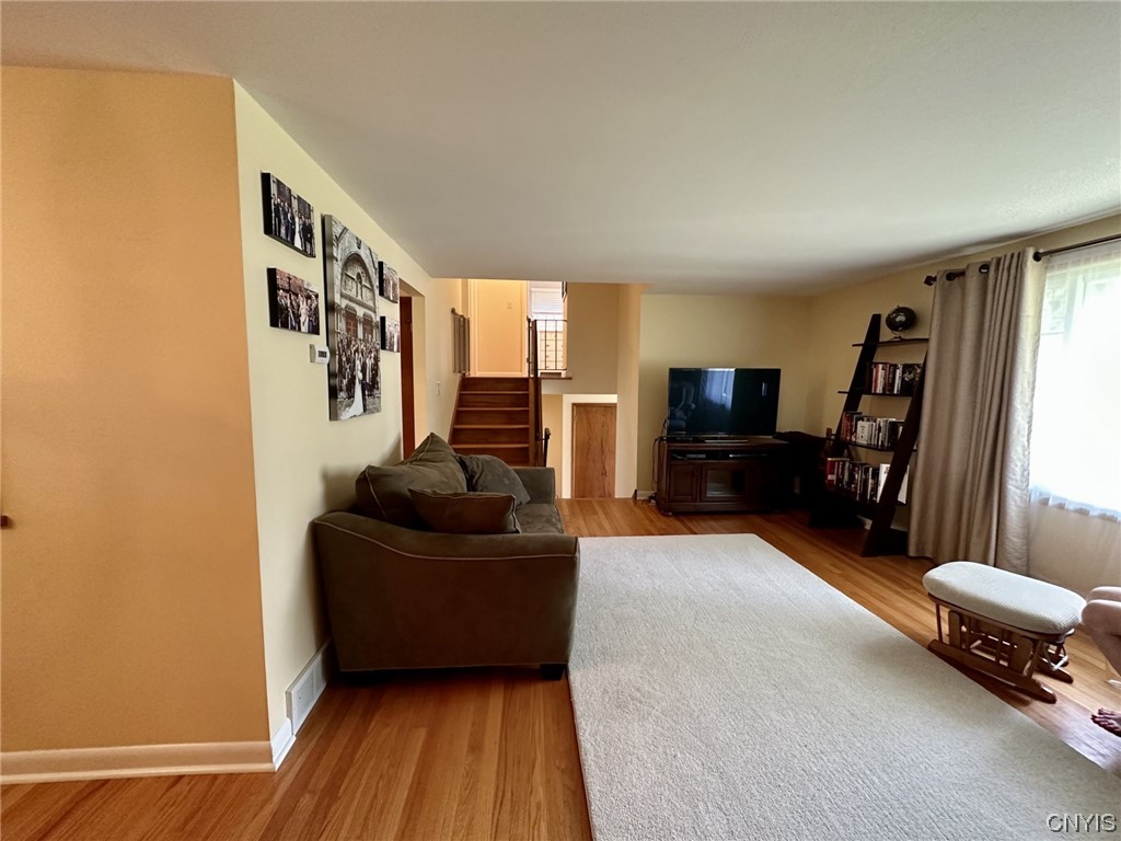 103 Riverine Road Clay, NY 13090 - Photo 12 of 35