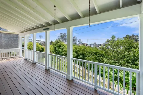 $1,480,000 | 81 Fireside Lane, Pacific Beach, WA 98571