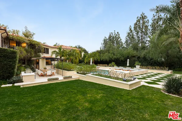 $13,500,000 | 25115 Eldorado Meadow Road, Hidden Hills, CA 91302