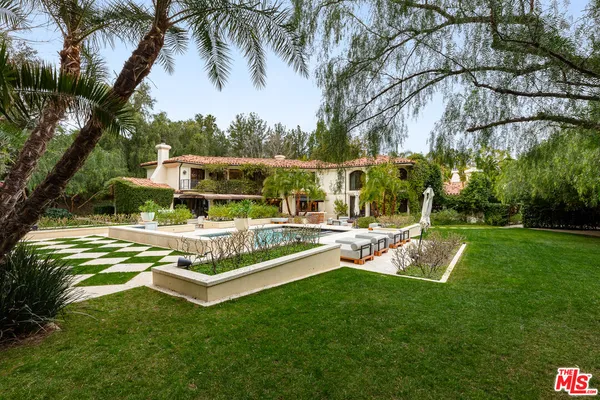 $13,500,000 | 25115 Eldorado Meadow Road, Hidden Hills, CA 91302