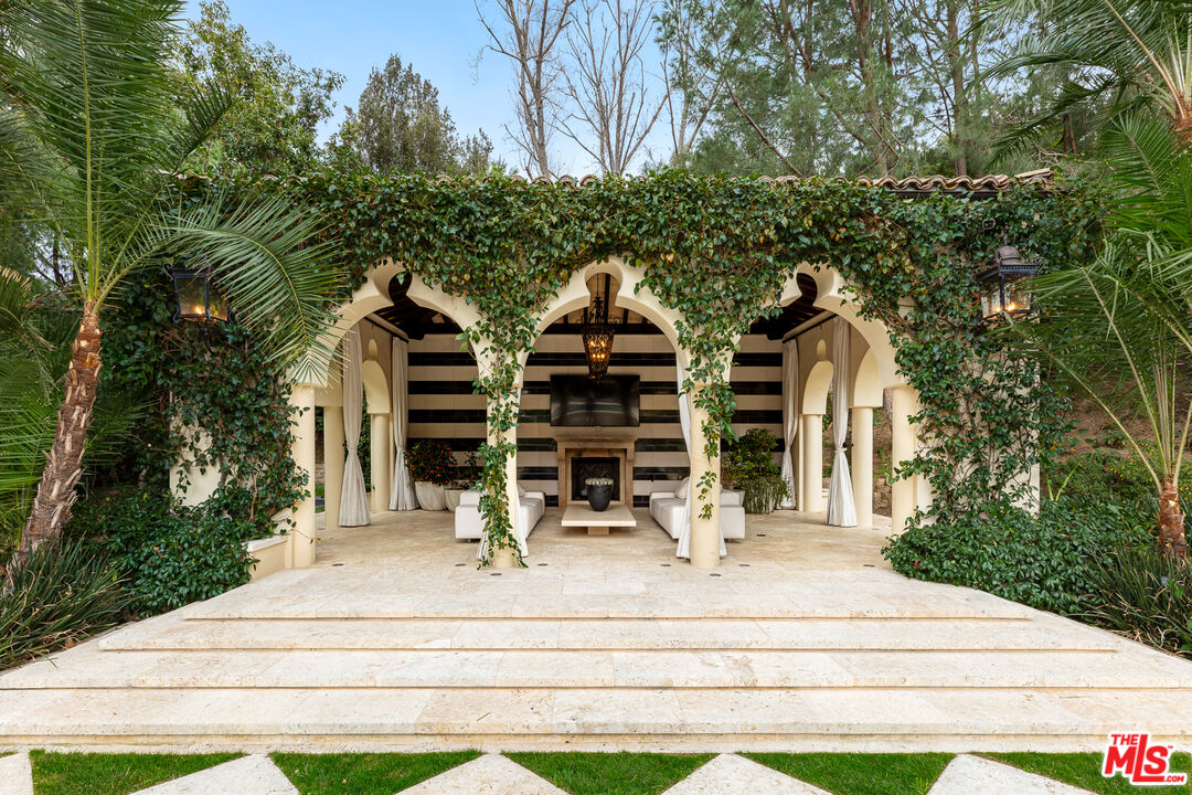 25115 Eldorado Meadow Road Hidden Hills, CA 91302 - Photo 45 of 60