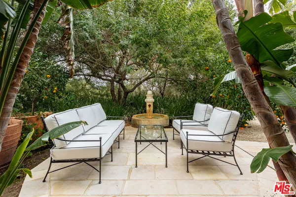 $13,500,000 | 25115 Eldorado Meadow Road, Hidden Hills, CA 91302