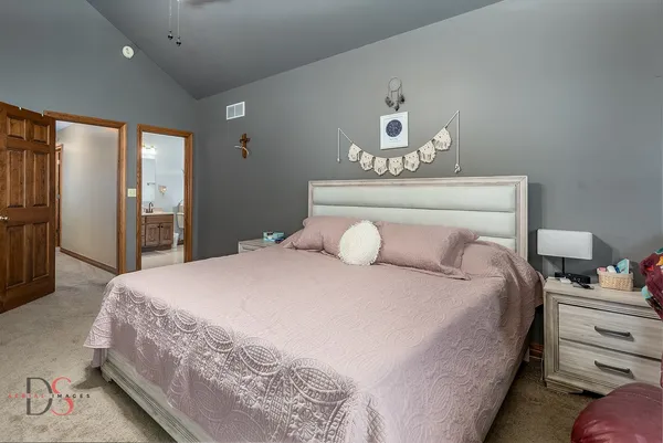 $389,900 | 808 Kimberly Lane, Ottawa, IL 61350