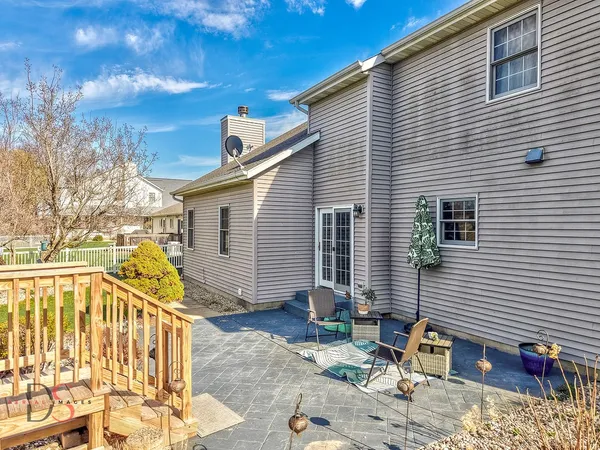 $389,900 | 808 Kimberly Lane, Ottawa, IL 61350