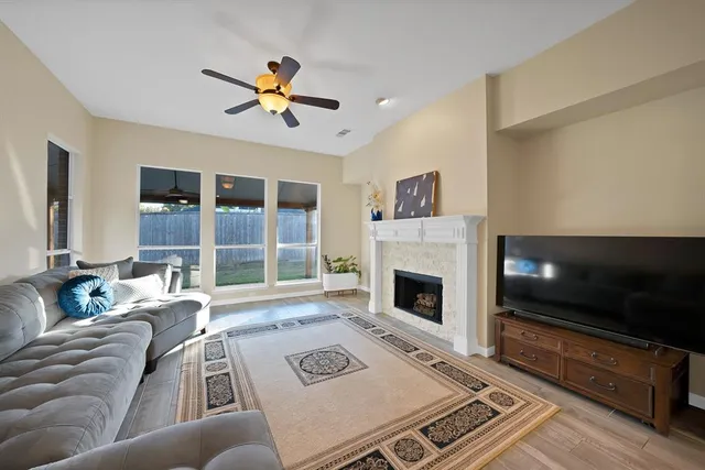 $399,900 | 3204 Berkshire Lane, Corinth, TX 76210