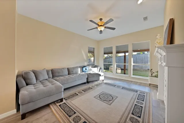 $399,900 | 3204 Berkshire Lane, Corinth, TX 76210