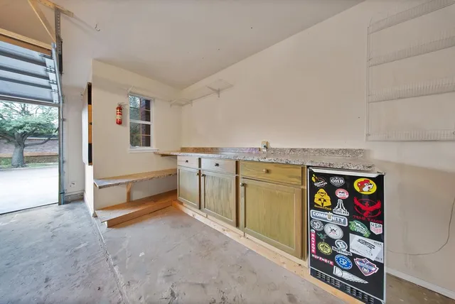 $399,900 | 3204 Berkshire Lane, Corinth, TX 76210