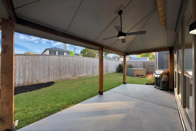 $399,900 | 3204 Berkshire Lane, Corinth, TX 76210