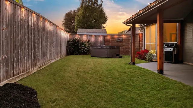 $399,900 | 3204 Berkshire Lane, Corinth, TX 76210