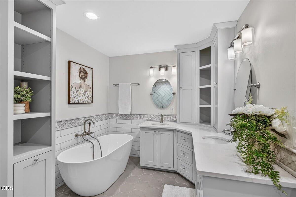 3583 Ross Lane Central Point, OR 97502 - Photo 32 of 49 Gallery Image 32
