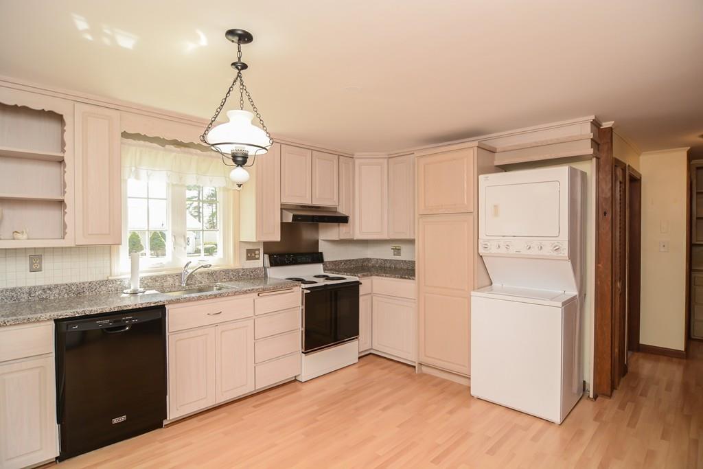4 Jane Road Methuen, MA 01844 - Photo 11 of 22 Gallery Image 11