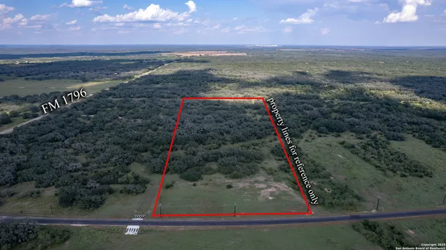 $219,500 | 1 Utopia Forest, D'Hanis, TX 78850