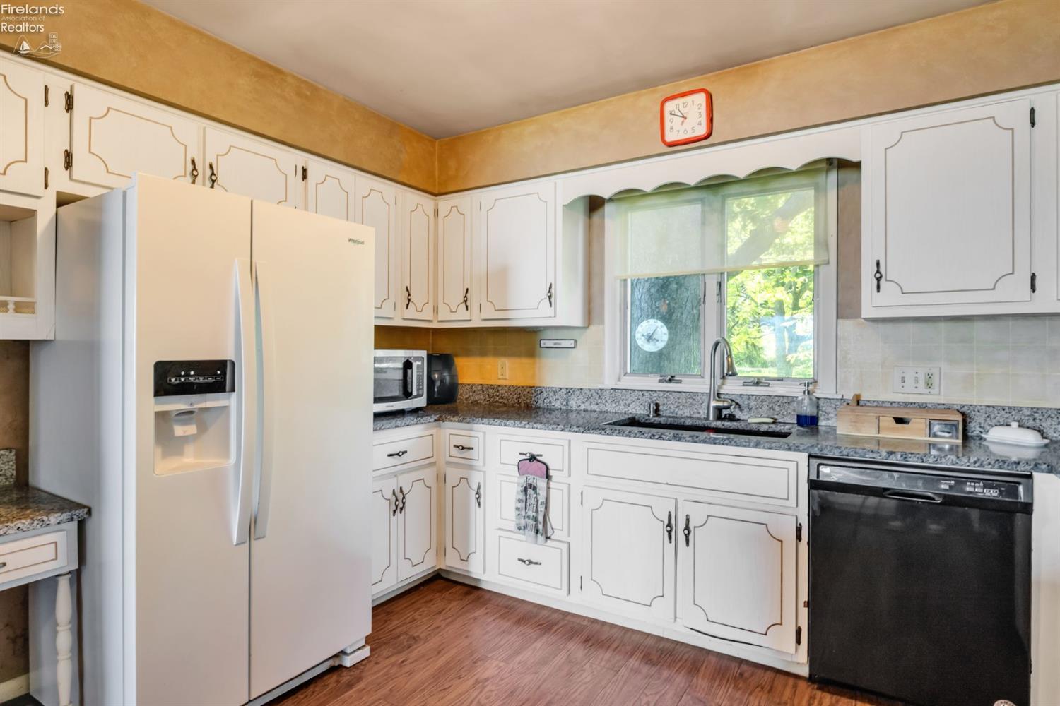 2637 East Sand Road Port Clinton, OH 43452 - Photo 27 of 62 Gallery Image 27