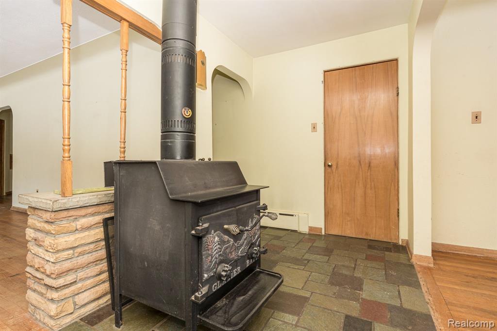 3605 North Rochester Road Rochester, MI 48306 - Photo 23 of 44