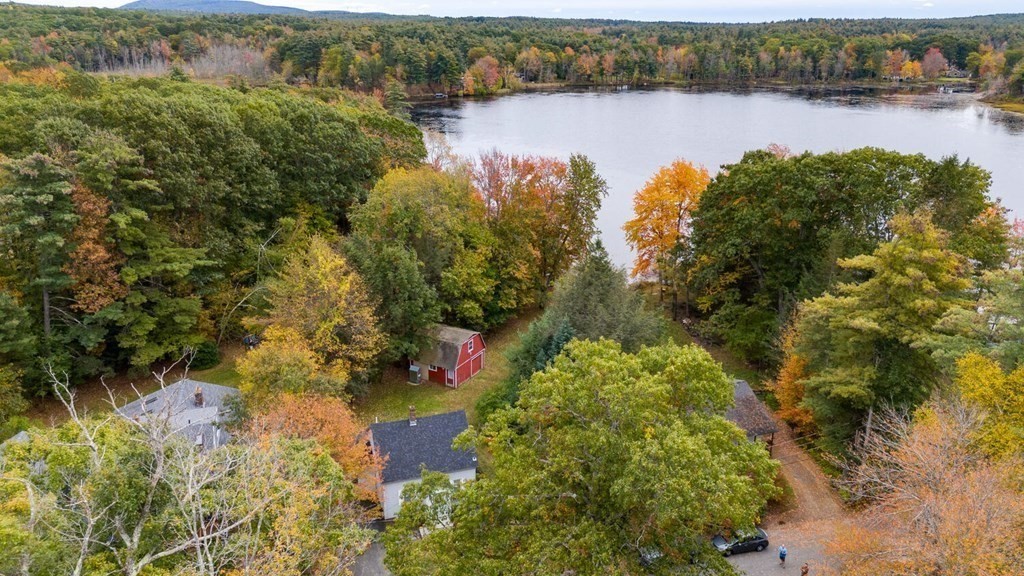 70 Banner Road Gardner, MA 01440 - Photo 3 of 28 Gallery Image 3