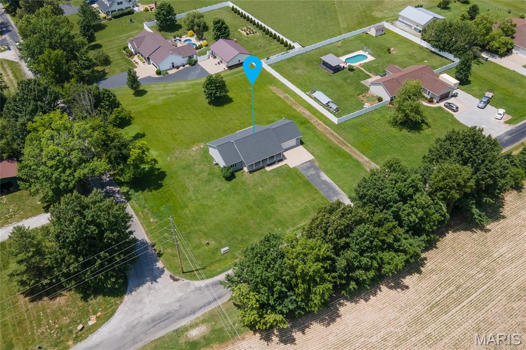 12063 Strawberry Road Carbondale, IL 62901 - Photo 34 of 36