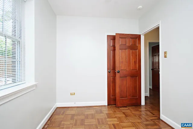 $1,850 | 32 University Circle, Unit 202, Charlottesville, VA 22903