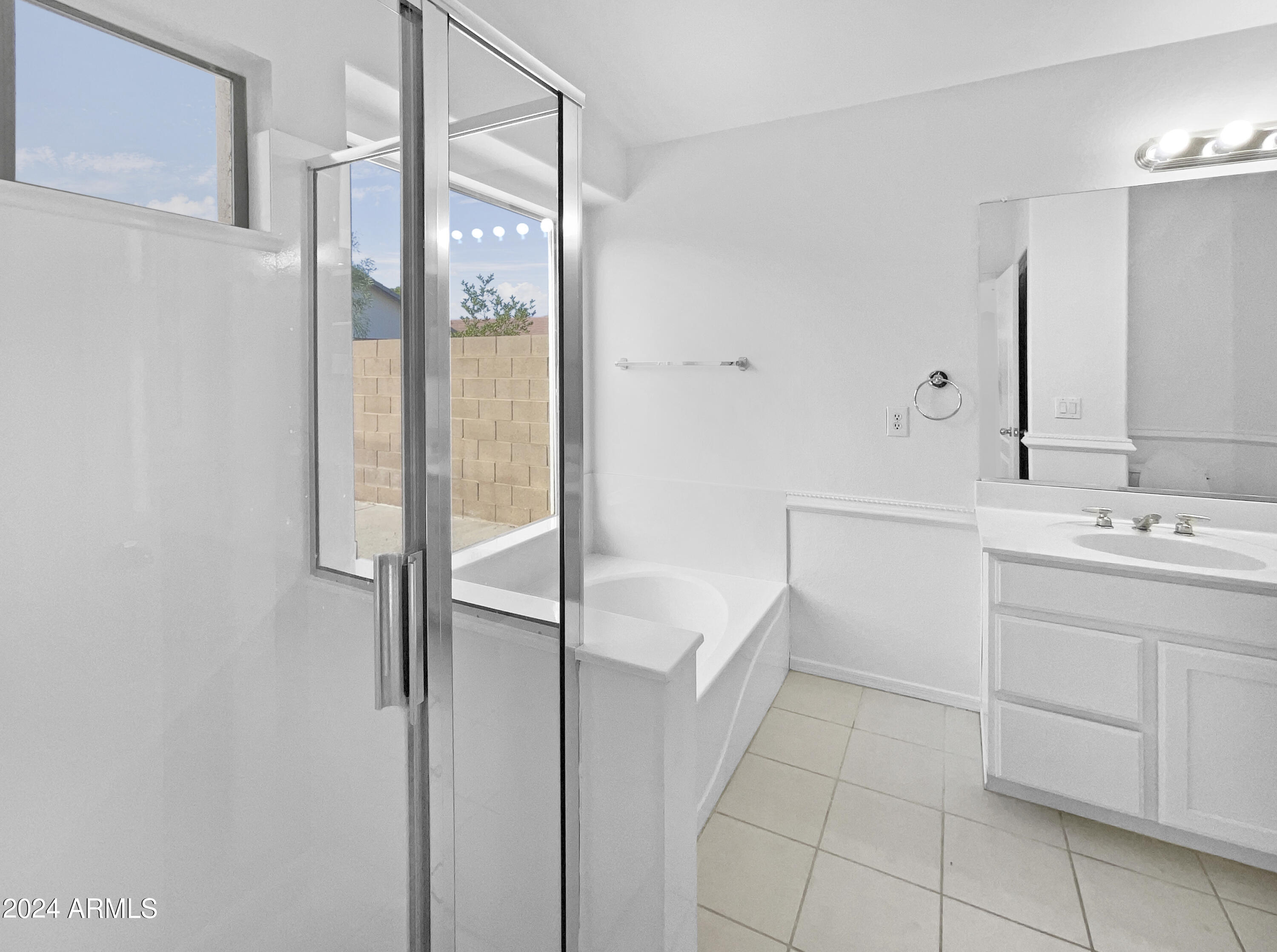 6447 West Escuda Road Glendale, AZ 85308 - Photo 14 of 20 listing_13