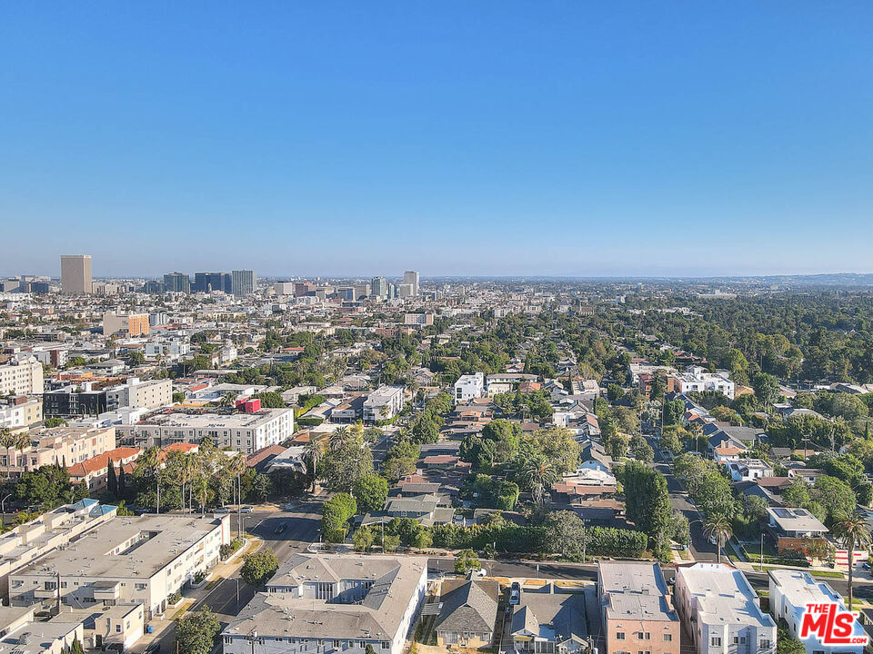 5014 Rosewood Avenue, Unit 1/2 Los Angeles, CA 90004 - Photo 42 of 45 an aerial view of a city