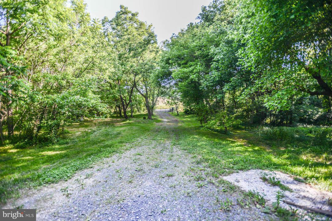 11498 Old Annapolis Road Frederick, MD 21701 - Photo 19 of 20 Exterior (General)