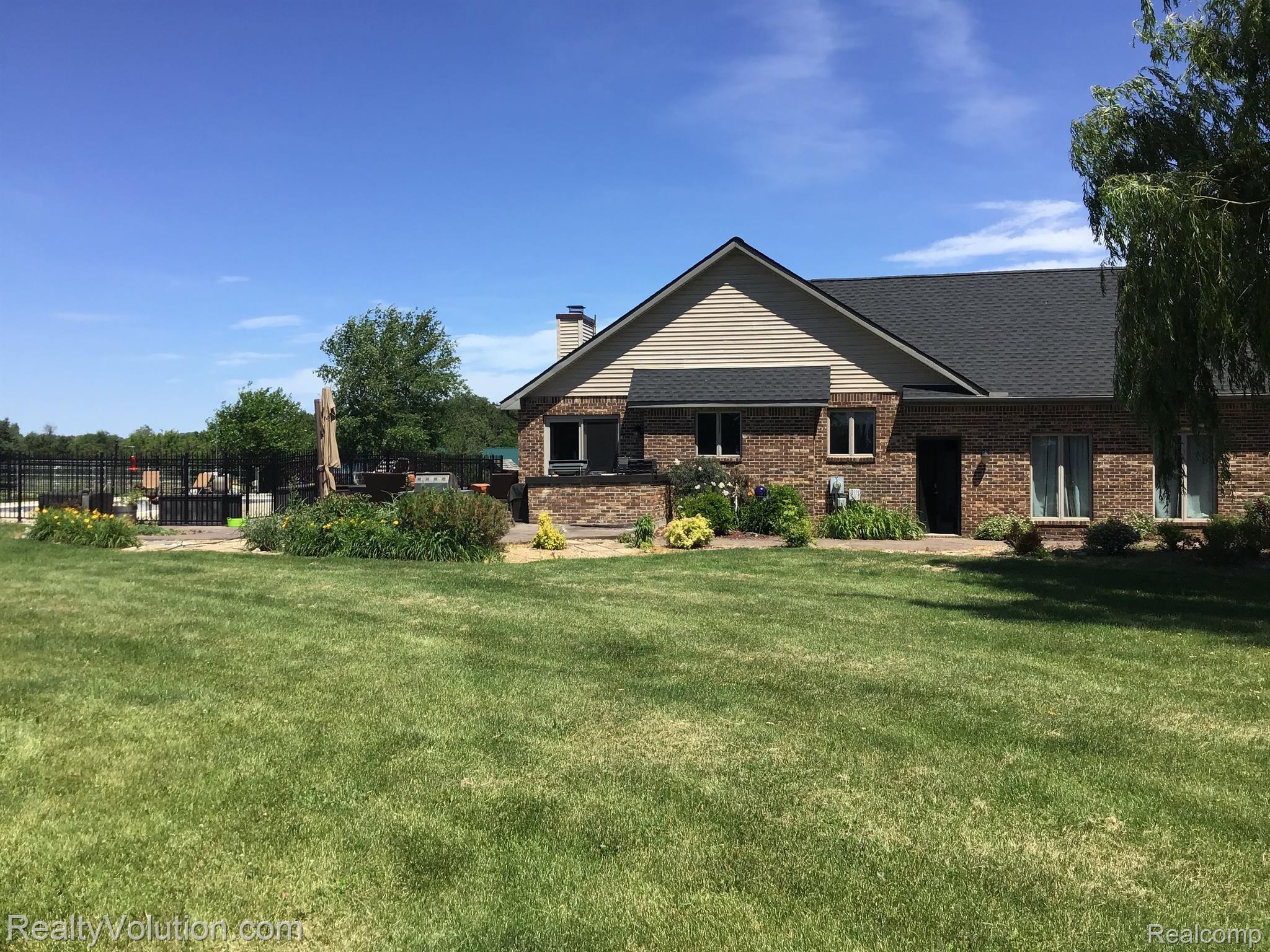 6877 Dryden Road Almont, MI 48003 - Photo 39 of 59 40