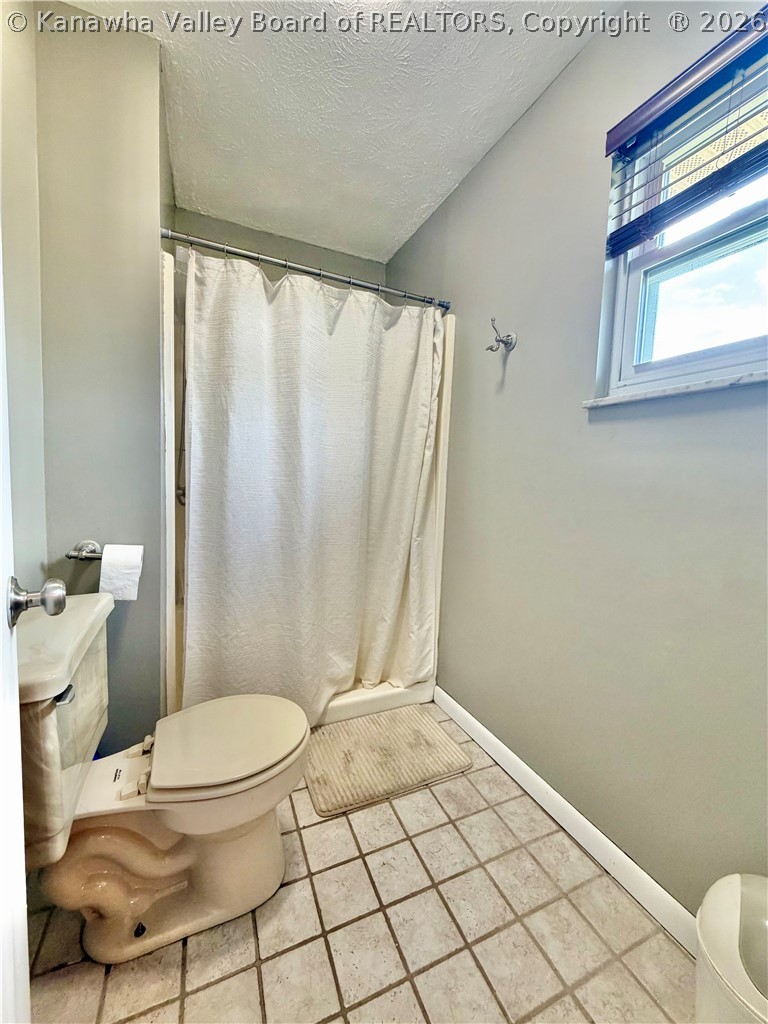 126 Rolling Acres Road Winfield, WV 25213 - Photo 21 of 29 Gallery Image 21