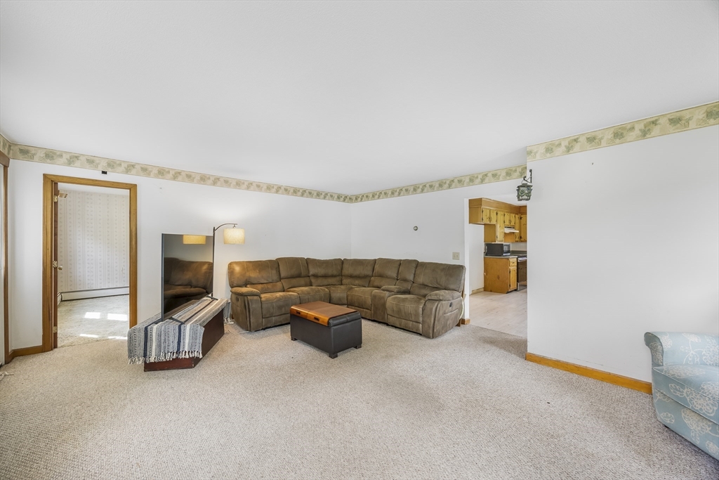 93 Main Street Newbury, MA 01922 - Photo 15 of 42