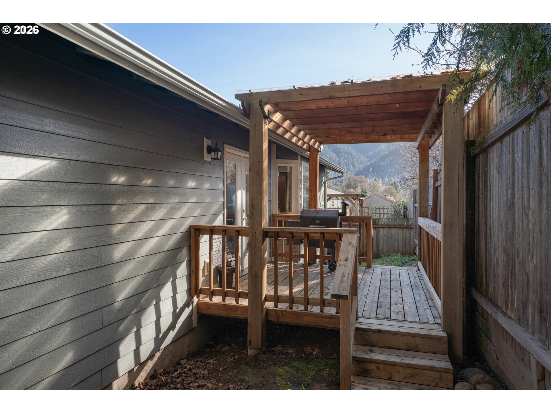 76554 Bobbe Way Oakridge, OR 97463 - Photo 23 of 26