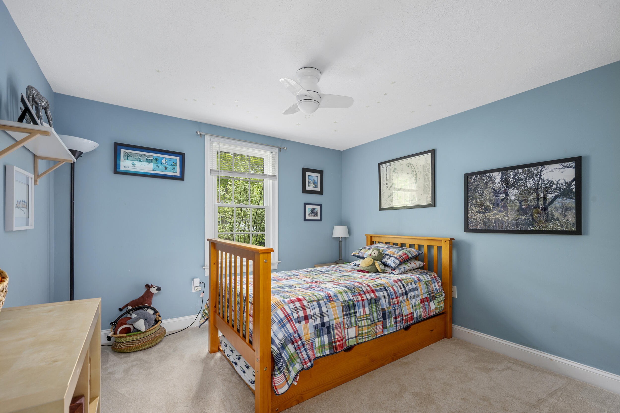 10 Neshobe Road Mashpee, MA 02649 - Photo 11 of 40 a bedroom with a bed and a window