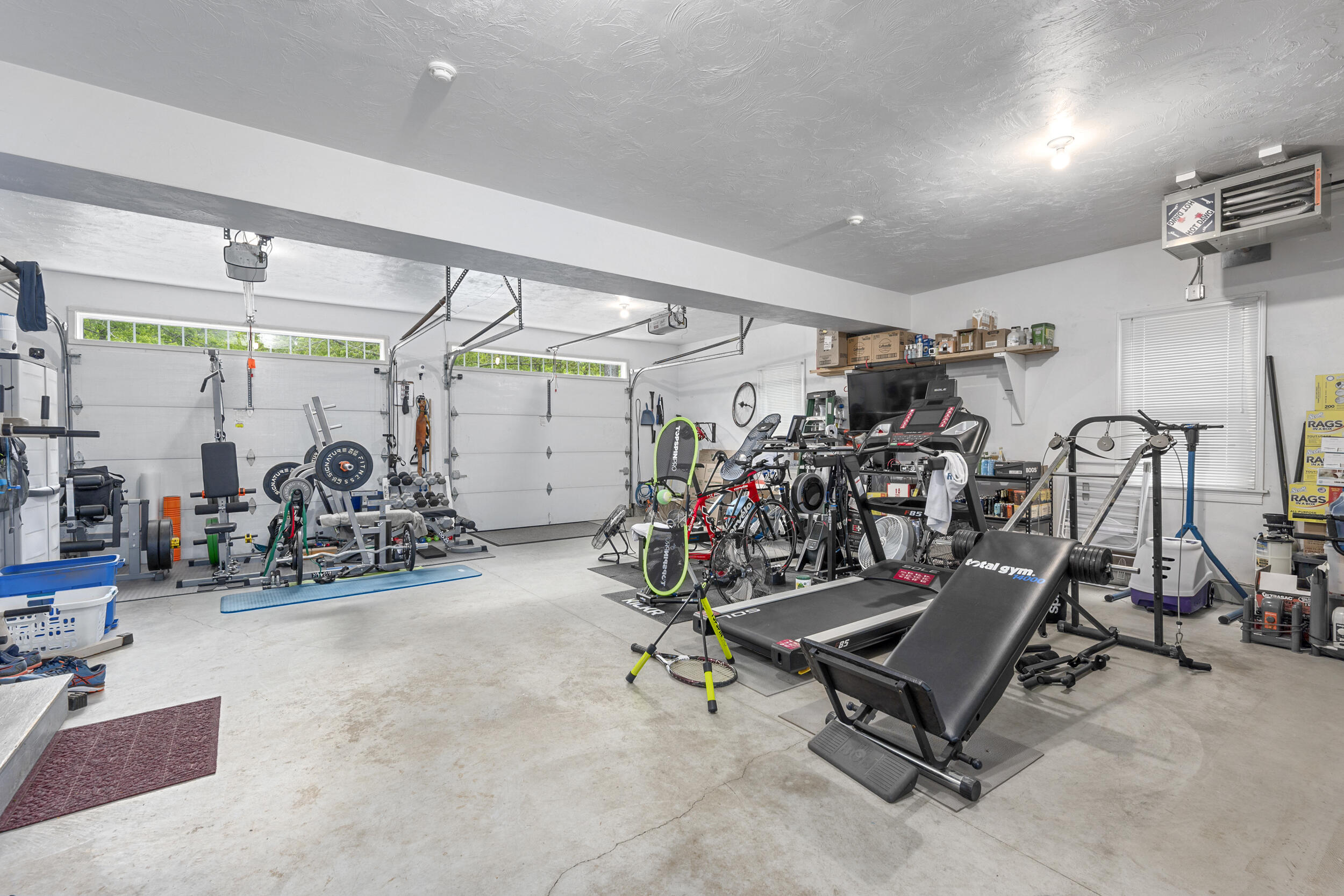 10 Neshobe Road Mashpee, MA 02649 - Photo 23 of 40 a view of a room with gym equipment
